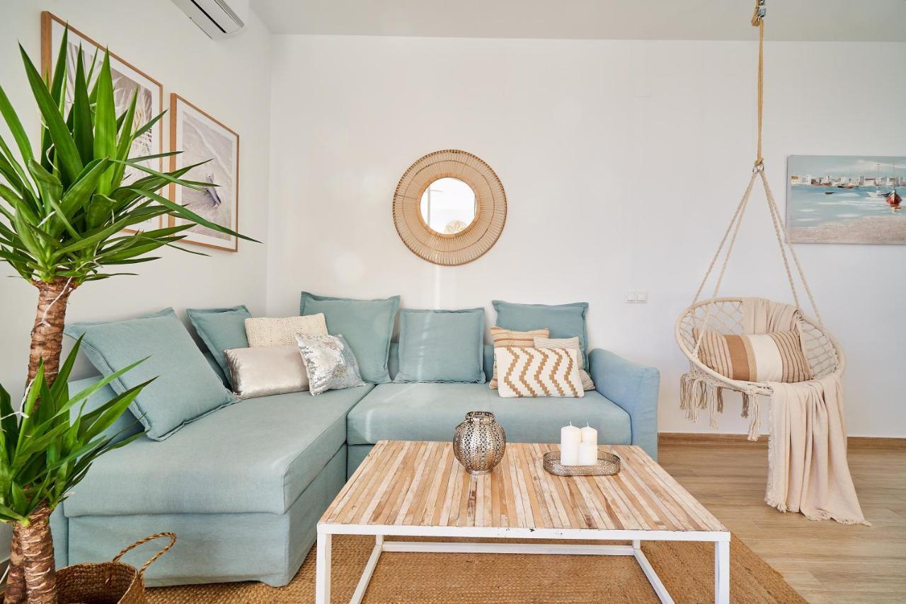 Sunset Beach Charming Apartment With Jacuzzi 托雷莫利诺斯 外观 照片
