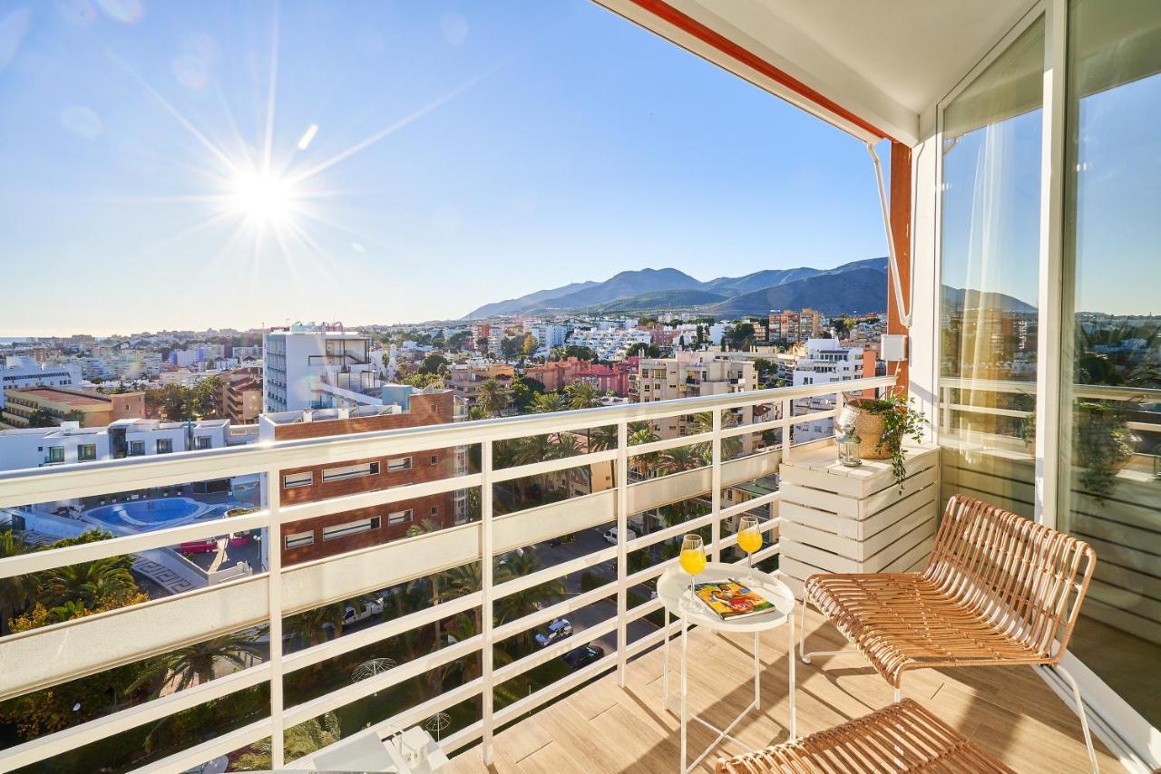 Sunset Beach Charming Apartment With Jacuzzi 托雷莫利诺斯 外观 照片